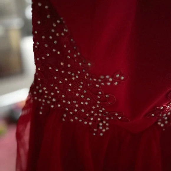 Red Formal dress - Picture 6 of 6